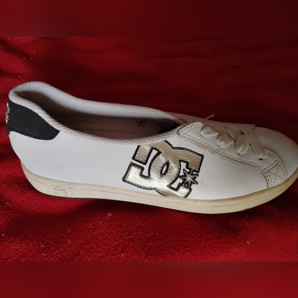 DC sneakers - Picture 2 of 5